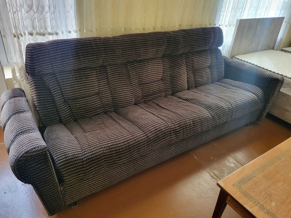 Продается Диван и кресла