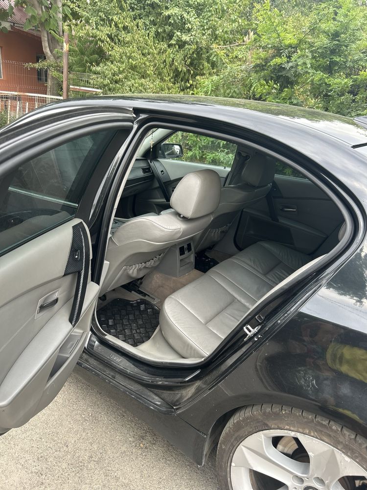 Bmw e60 530d cand sau schimb cu o duba de persoane 8+1