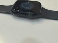 Продавам Apple watch se 45mm 2022
