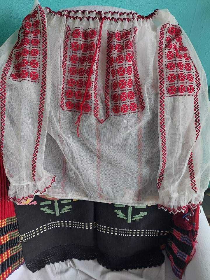 Народна носия от Северна България