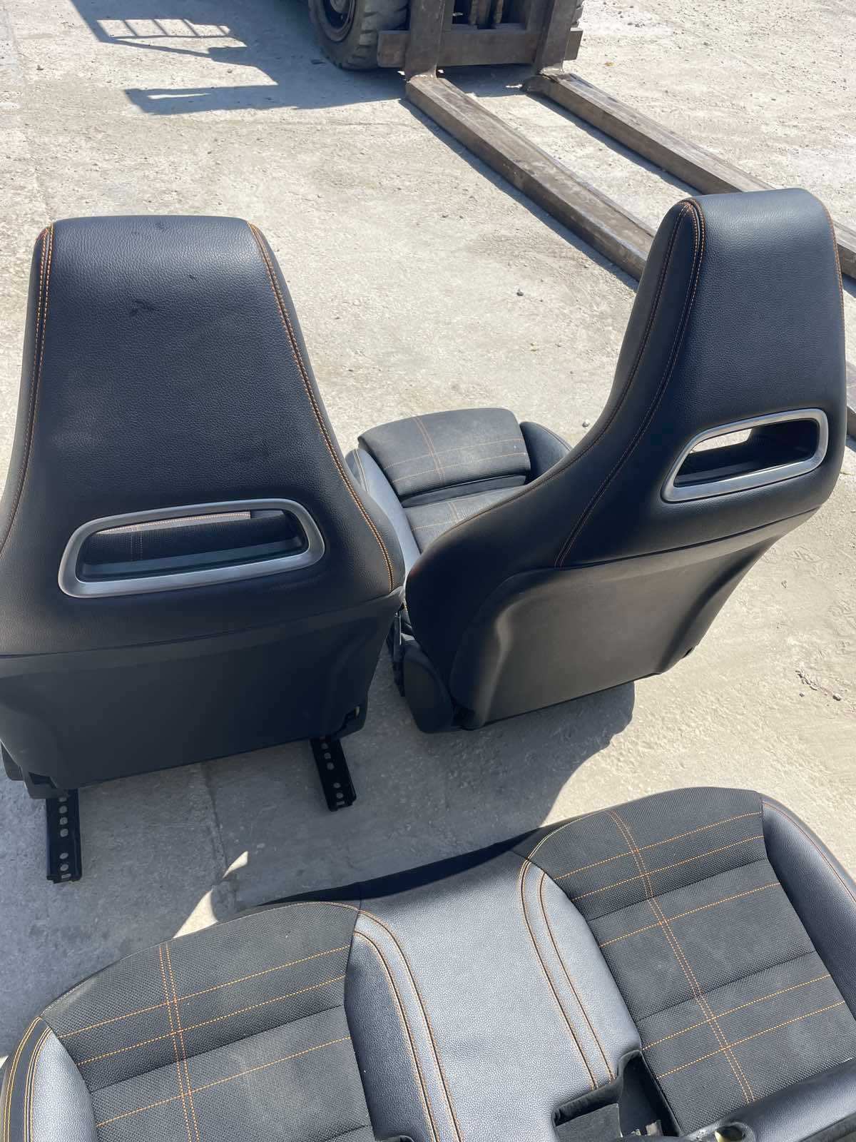 Кожени седалки, салон за Mercedes CLA 180 W117 Sport двигател 270910