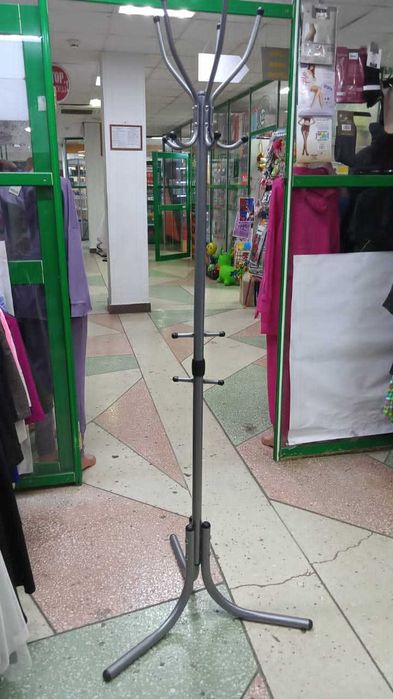 Вешалка цена 10000