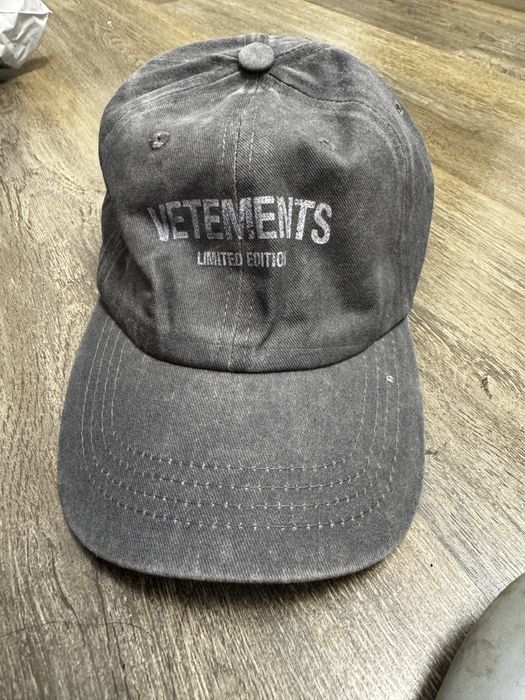 Vand sapca vetements