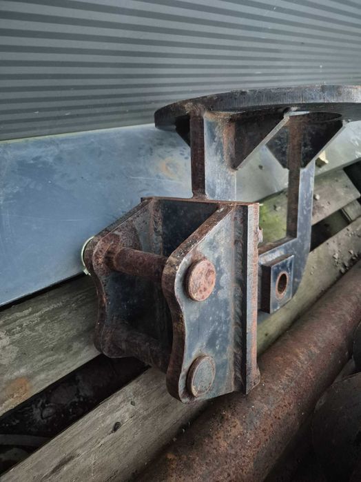 Foreza hidraulica  AUGER TORQUE Model X2500 pentru subtraversari