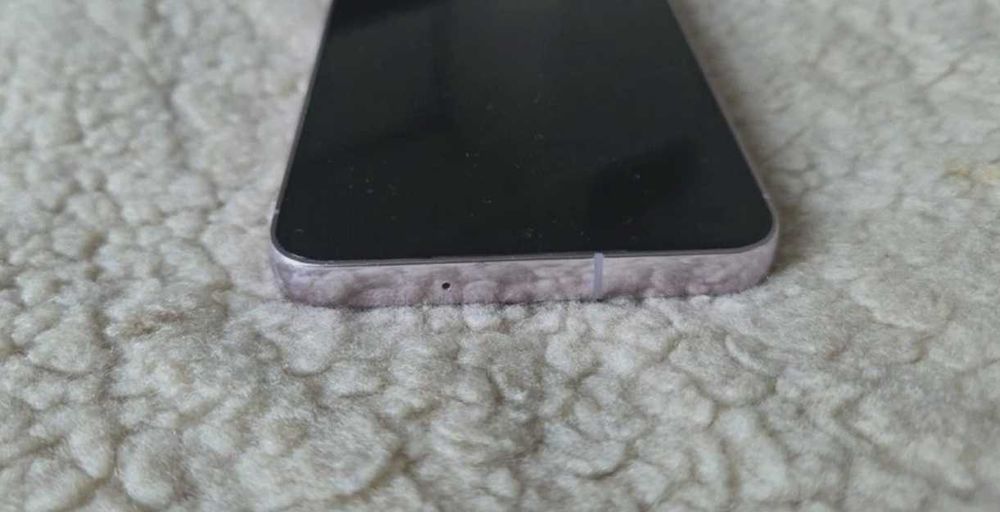 Samsung S23 + кутия