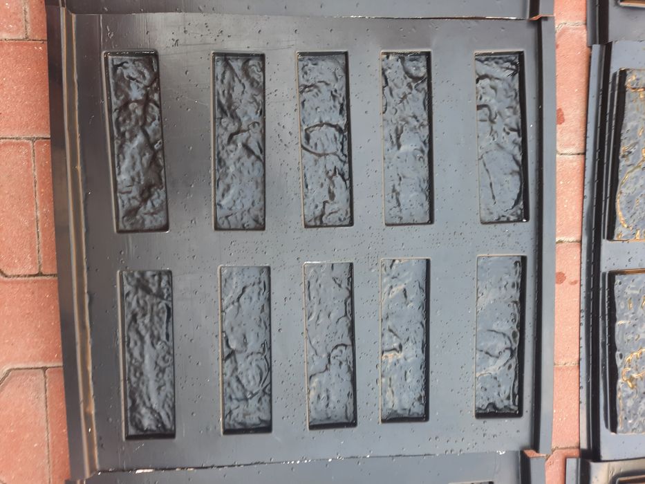 Matriță piatră decorativă (caramidă)