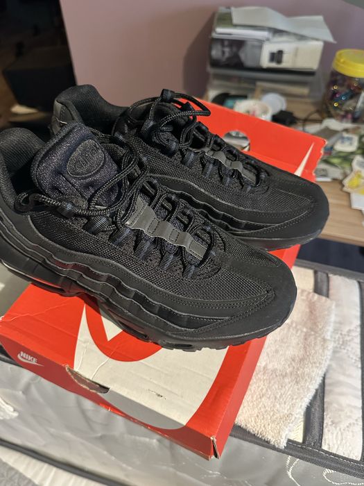 Nike Air Max ‘95 noi marimea 41 negru