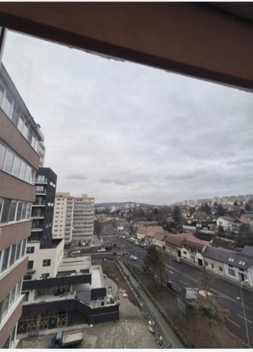 Vand apartament 2 camere confort 1 sporit,etaj intermediar,Piata Garii