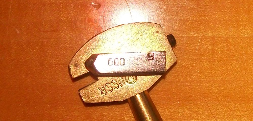 DIAMANT de taiat geam - URSS (cu diamant natural 0,12 K)