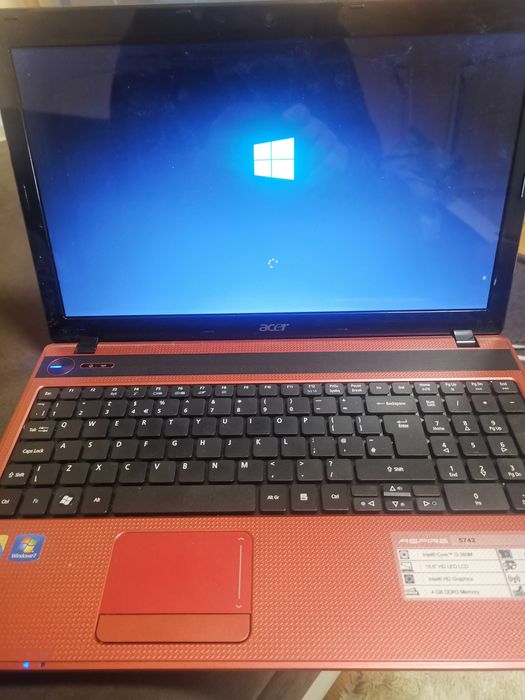 Лаптопи Acer 5742 model