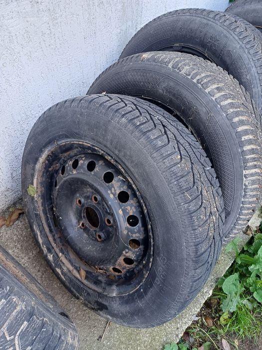 185 60 14 Michelin all season