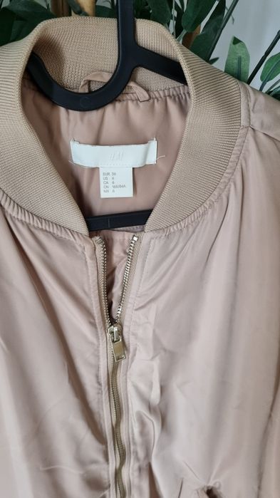 Geaca bomber supradimensionata H&M, rose, dama, marimea 36