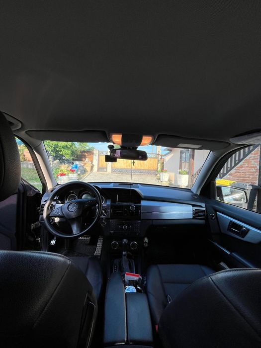 Mercedes-Benz GLK 220 4x4  CDI 4MATIC 7G-Tronic 170CP – Perfect întreț