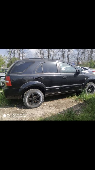 Продава се само на части Kia Sorento 2.5 crdi