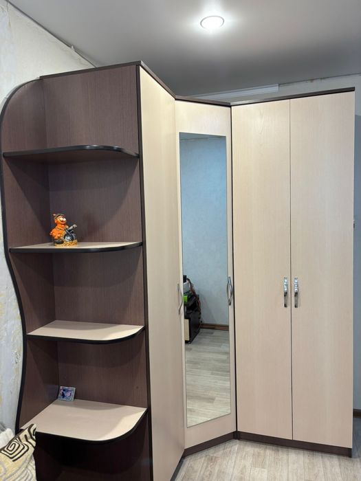 Продам шкаф в спальню