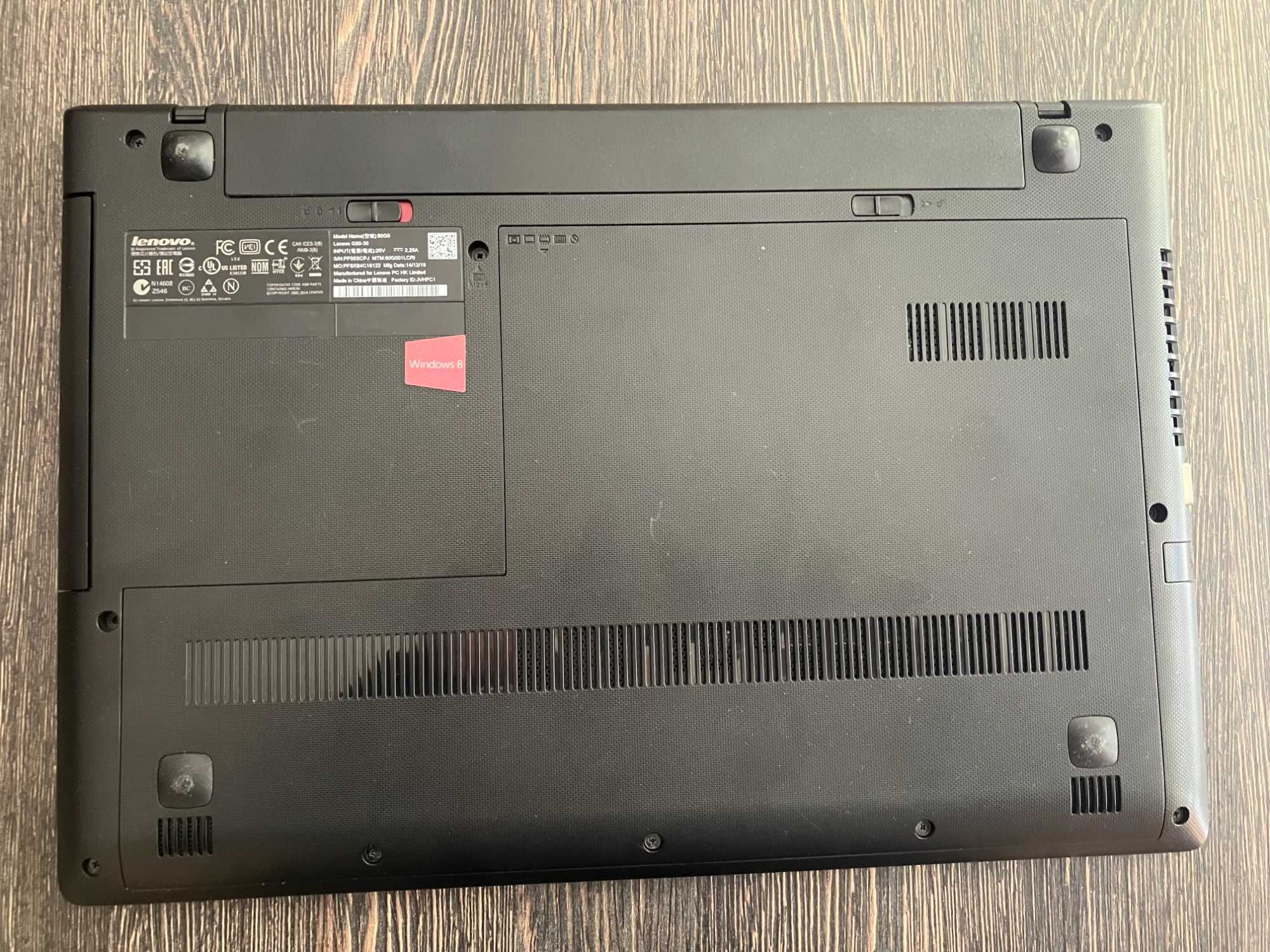 Продавам лаптоп Lenovo G50-30