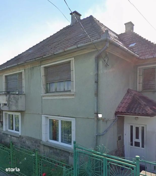 Apartament la casă în Brașovul Vechi - str. Cloșca, cod 8264