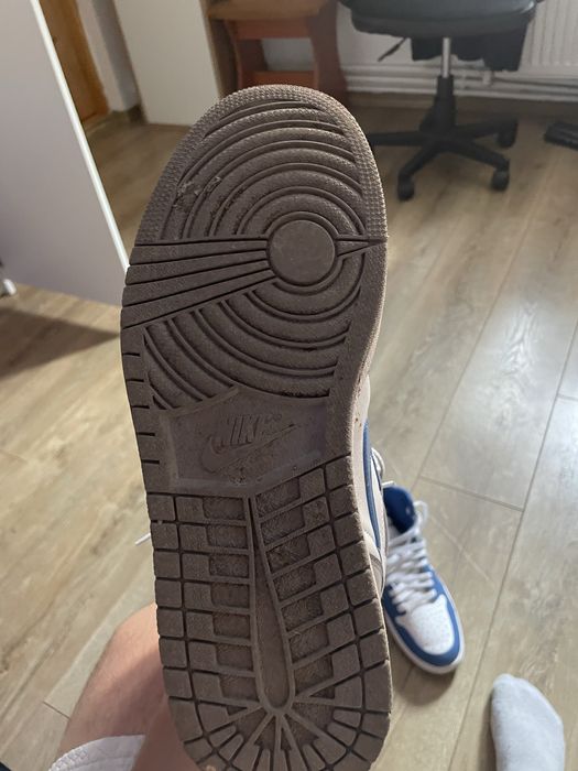 Nike Jordan 1 Purtati