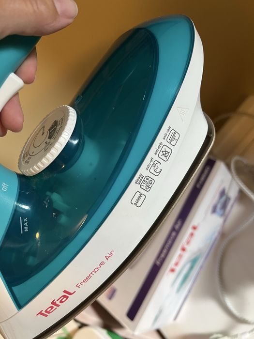 Безкабелна ютия Tefal - FreeMove Air
