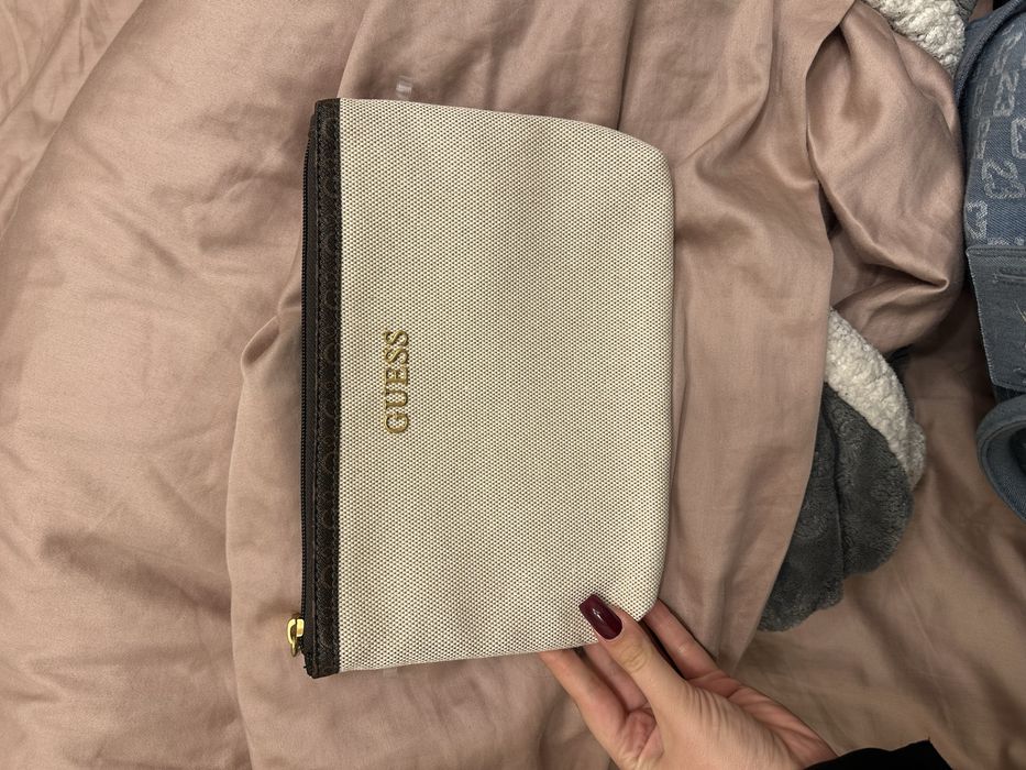 Clutch клъч guess