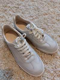 Обувки Massimo Dutti