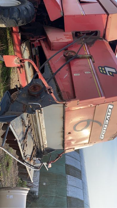 Dezmembrez combina Laverda 2350 4900 Deutz 5660