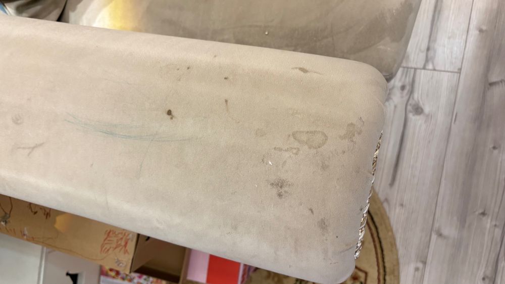 Продам диван в гостинную