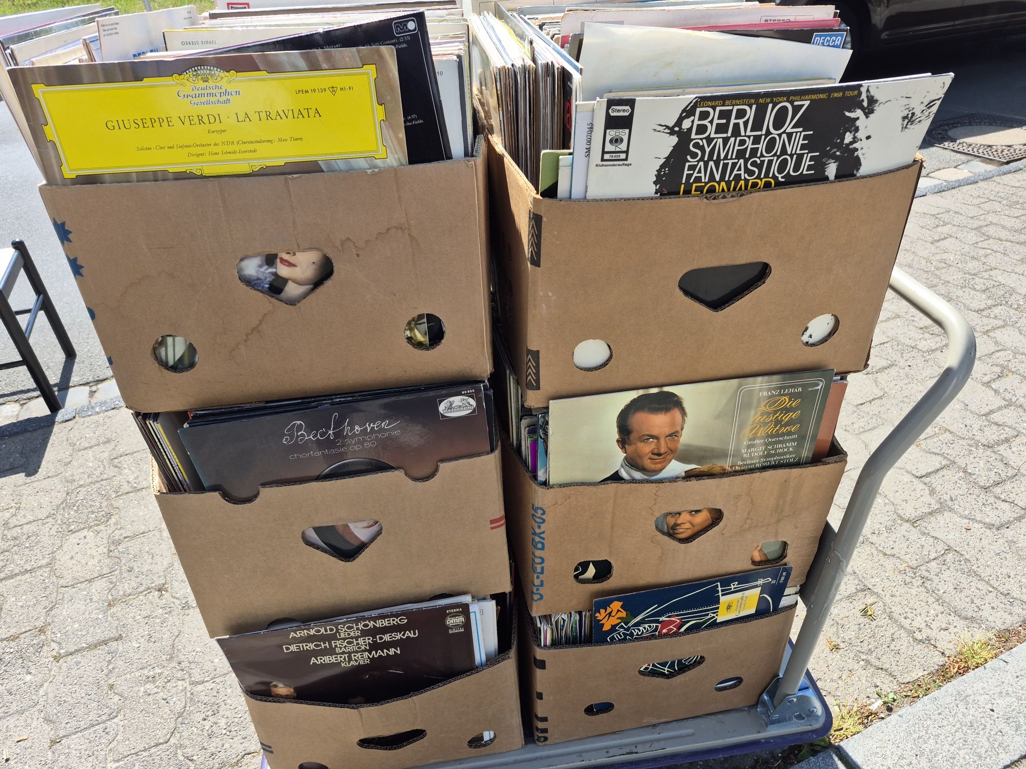 Vând Lot 200 Discuri Vinil colectia Deutsche Grammophon muzica clasica