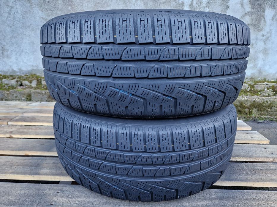 2anvelope iarna 225 50 17 Pirelli