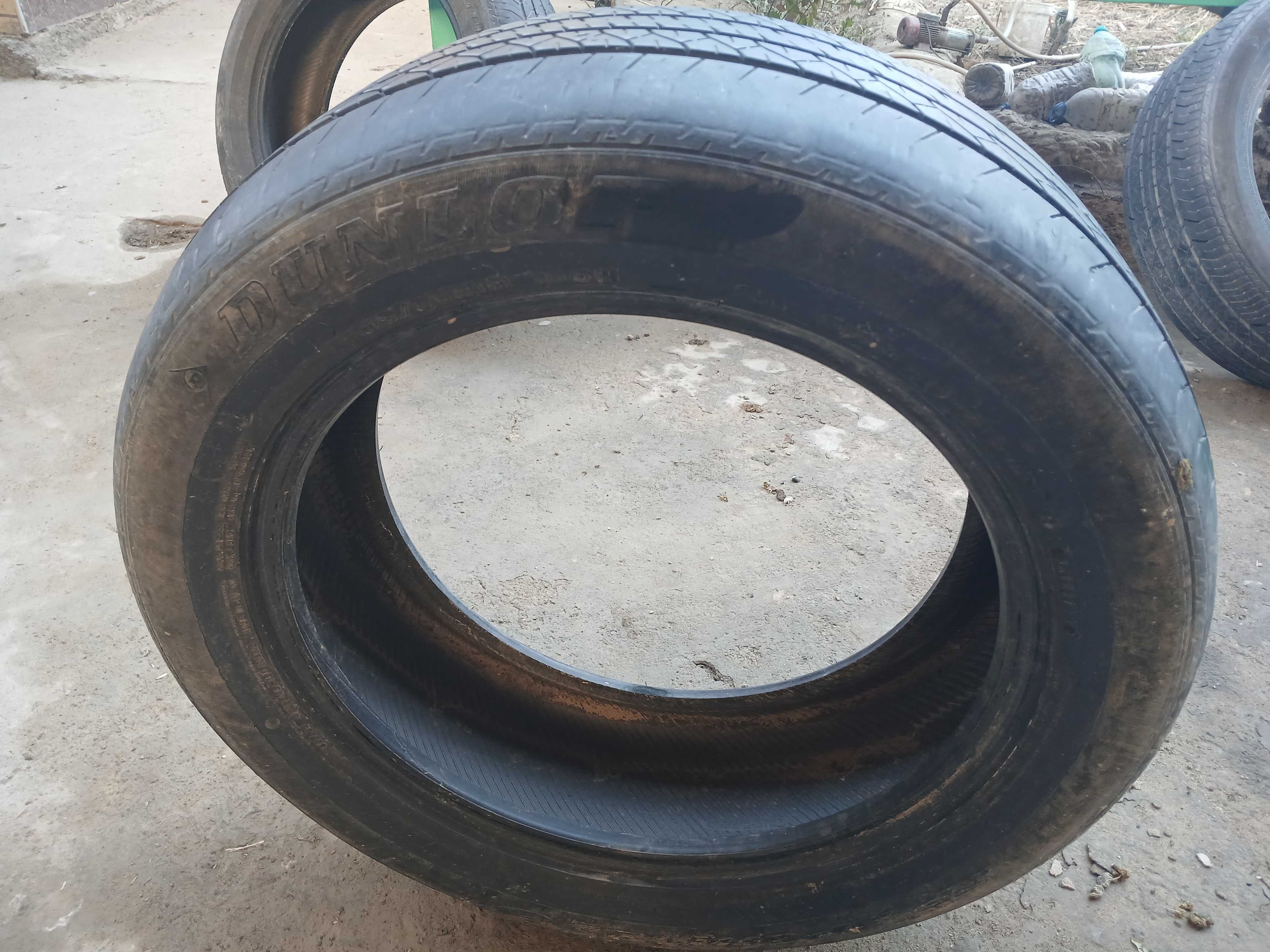Kaptiva baloni dunlop 235/55R 18 4 tasi 400 ming