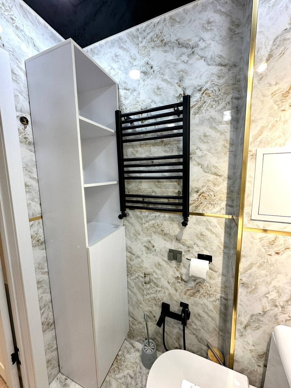 Продается 1в2 ком квартира, ЖК Дархан, ор-р:Академия Вооружен.Сил,45м²