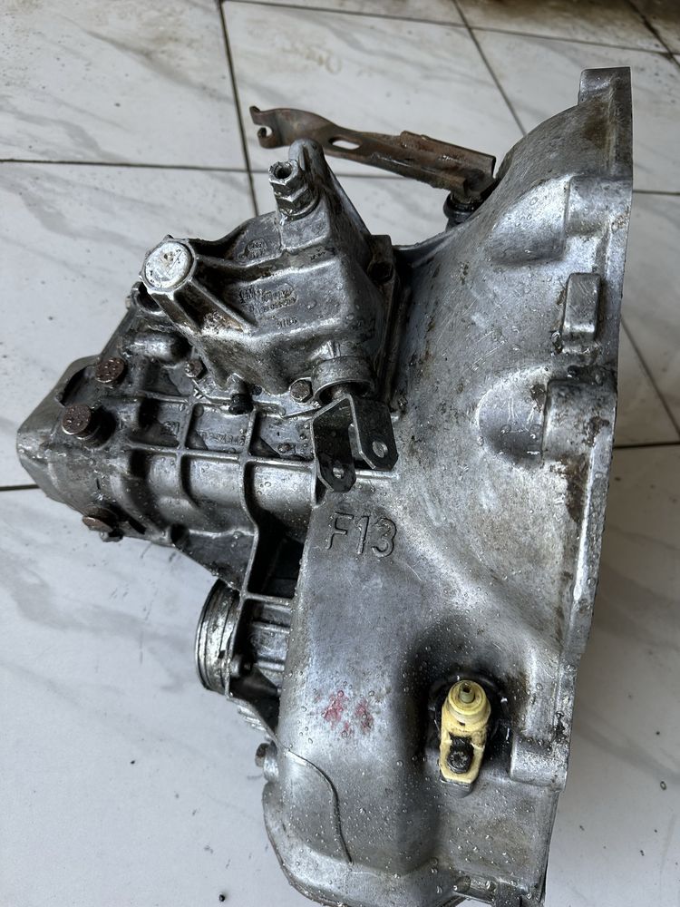 Коробка Опель Вектра А 1.6 (F13)