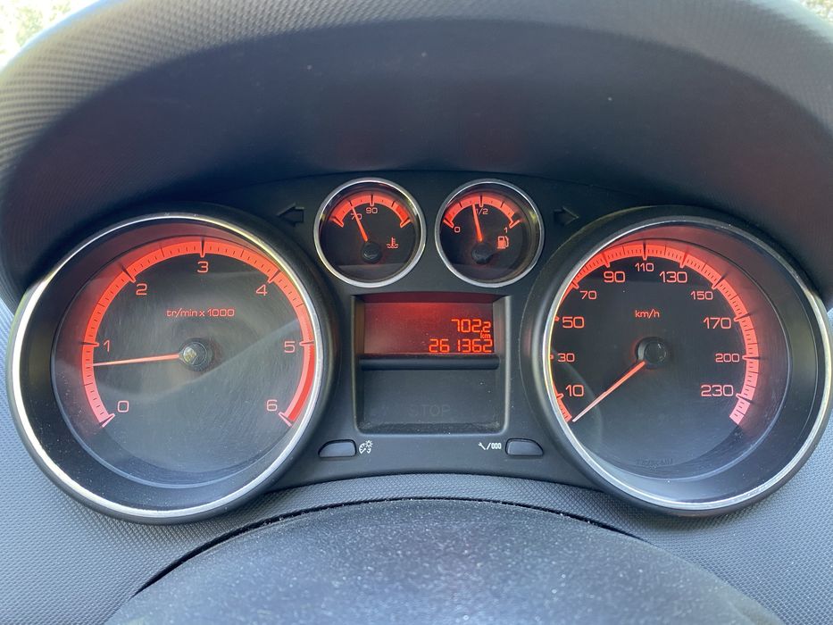 Peugeot 308 1.6 HDi 2012