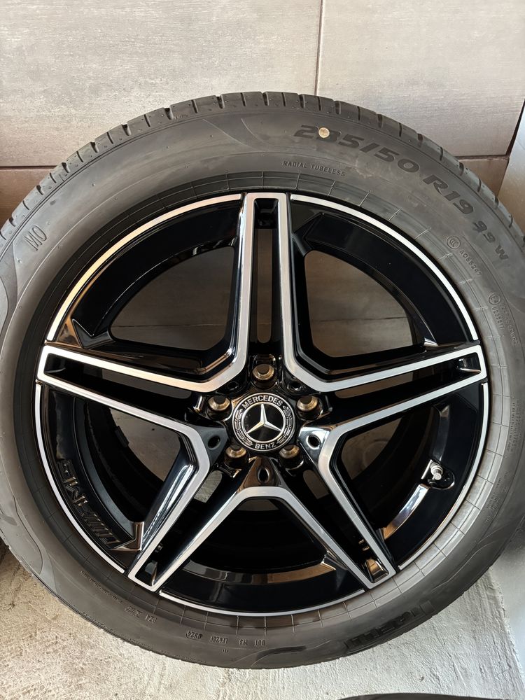 Jante Mercedes AMG GLA GLB W247 H247 X247 EQA EQB H243 X243 Demo R19