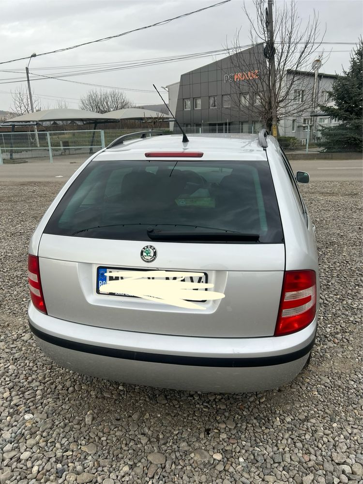 Skoda    Fabia     2008