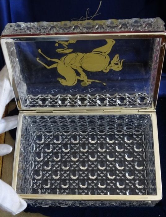 Cutie Bijuterii Salvador Dali  finisaje de Aur 24 k semnata originala