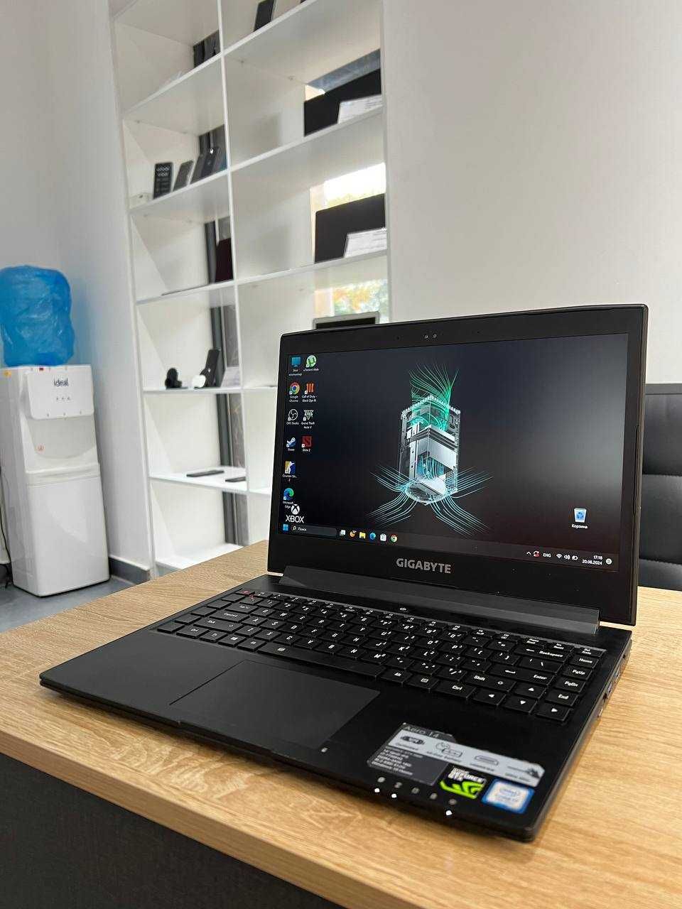 Продам Ноутбук GigaByte Aero 14 32 GB OZU, GTX 1060 Core i7