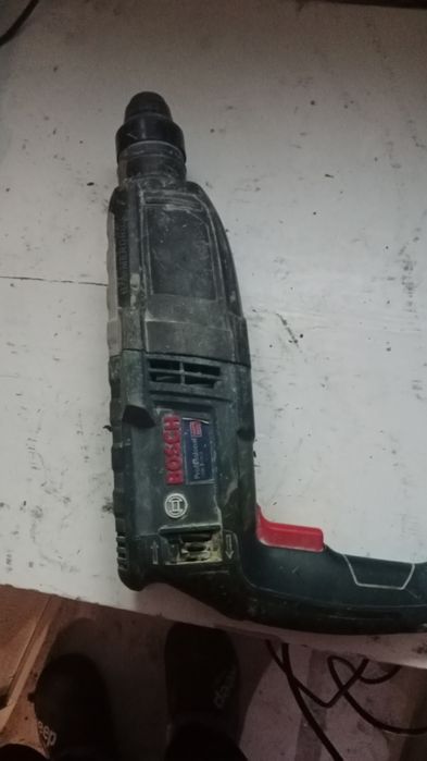 Продам перфоратор срочна