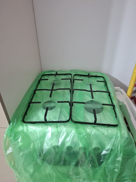 Газовая плита новая