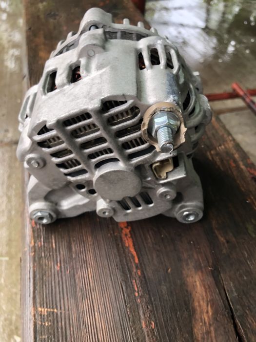Alternator nou in garanție