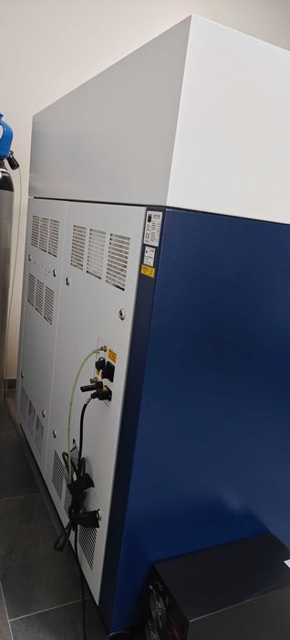Printer 3D Cr-Co sau titan.