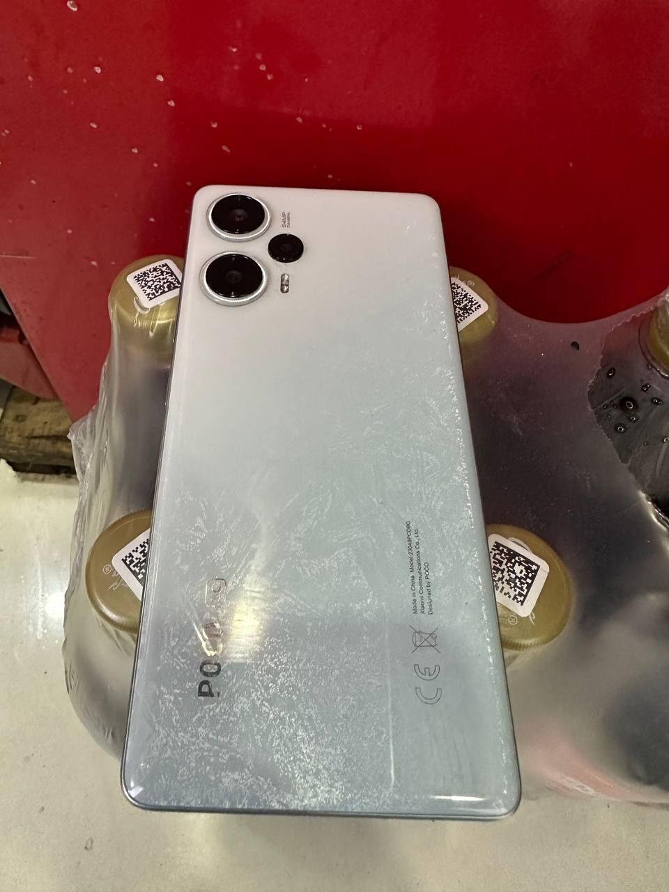 Poco f 5 12+8/256