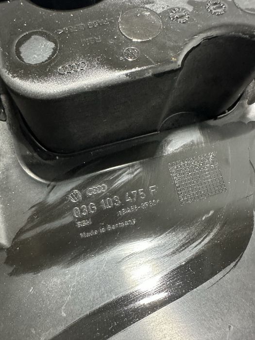 capac culbutori chiuloasa Volkswagen Vw T5 1.9 TDI BRR BRS 03G103475F