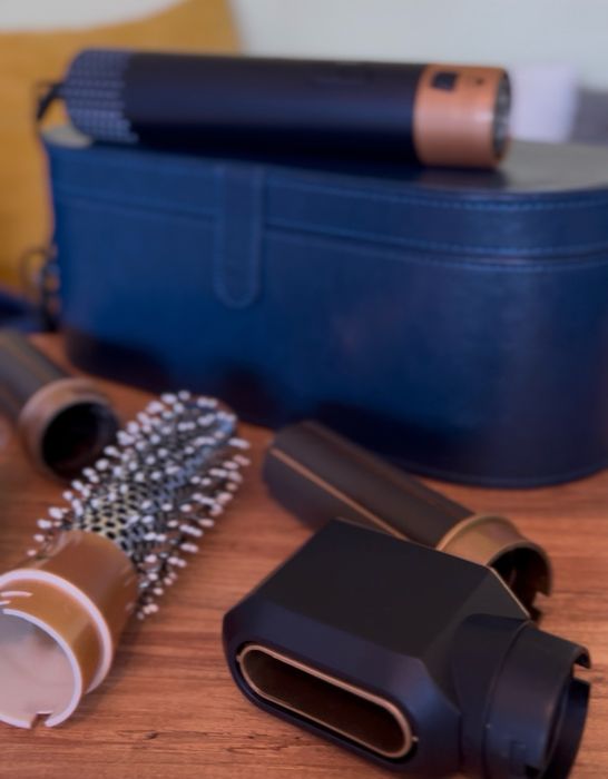 Сешоар за коса 5в1 - с приставки и 3 температурни възможности