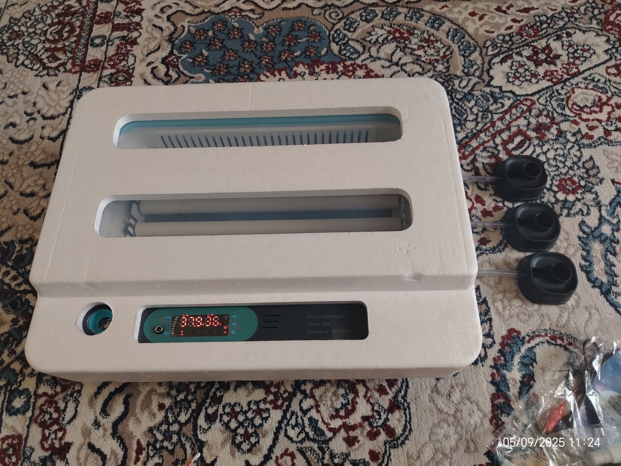 Inkubator apparati sotiladi holati yangi ishlatilmagan