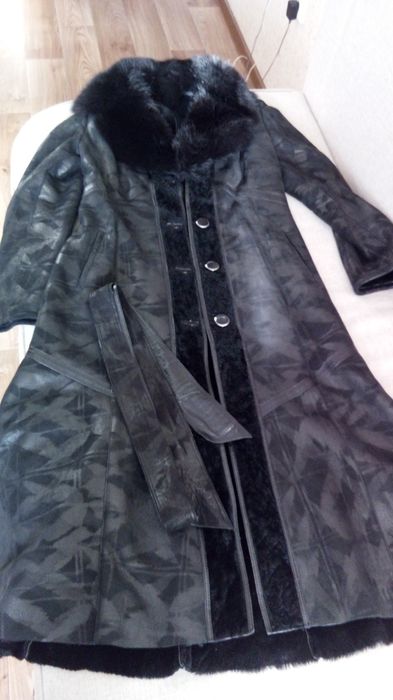 Продам дублёнку.