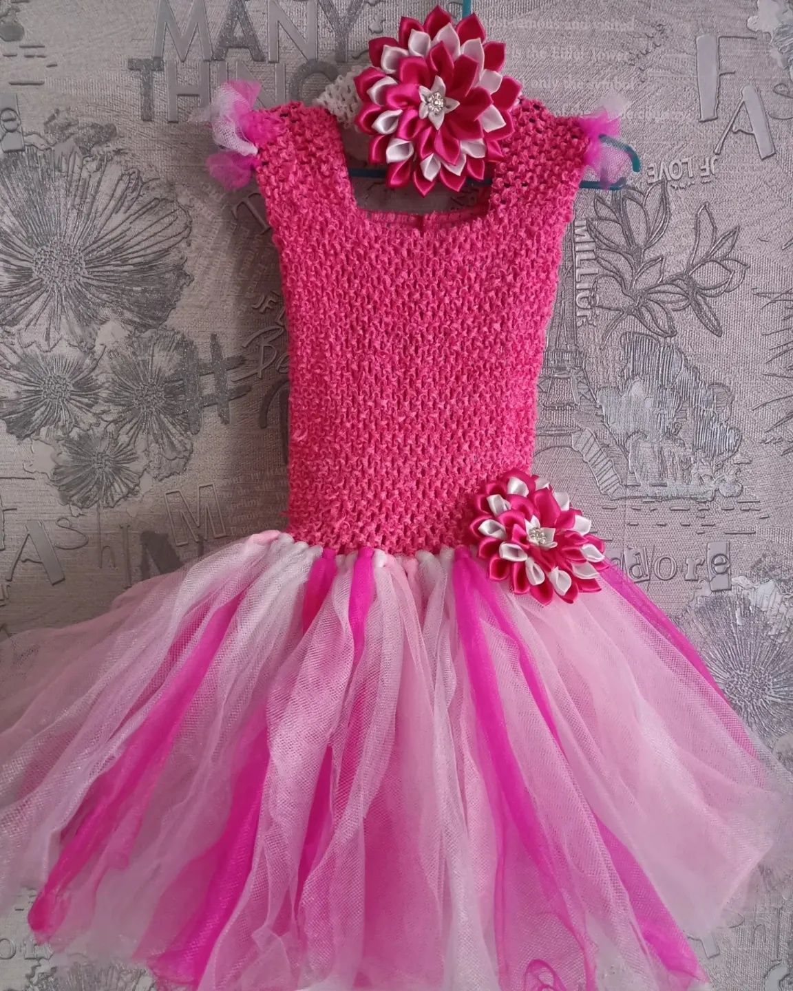 Платье  розовое размер 1-3 года