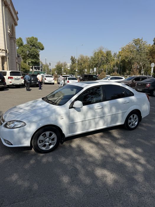 Jentra 3 poz variantga beriladi