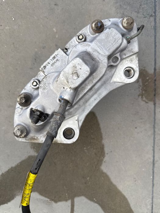 Etrier frana fata dreapta AUDI Q5 8RB 2008 - >