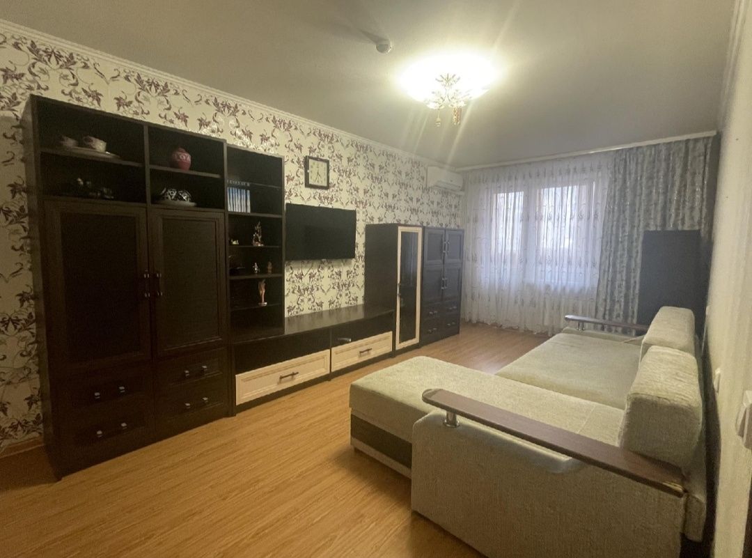 1 комнатная квартира на долго по Шевченко